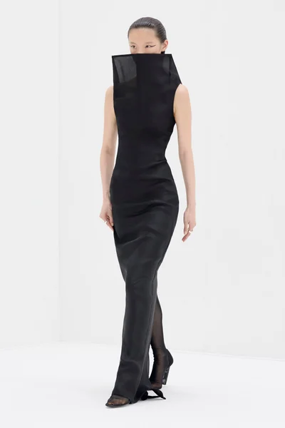 Look 3